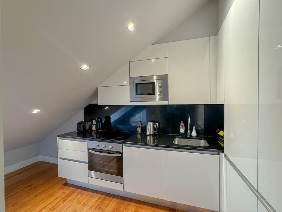 Luxury Holiday Apartment ลิสบอน ภายนอก รูปภาพ